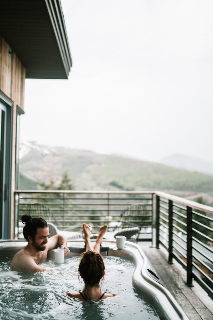 Installer un jacuzzi sur un terrasse